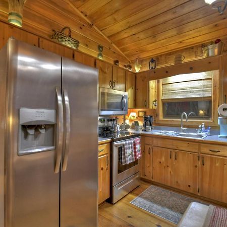 אלייז'ה Hygge Haus Rustic Charm Cozy Beds And A Serene Location מראה חיצוני תמונה